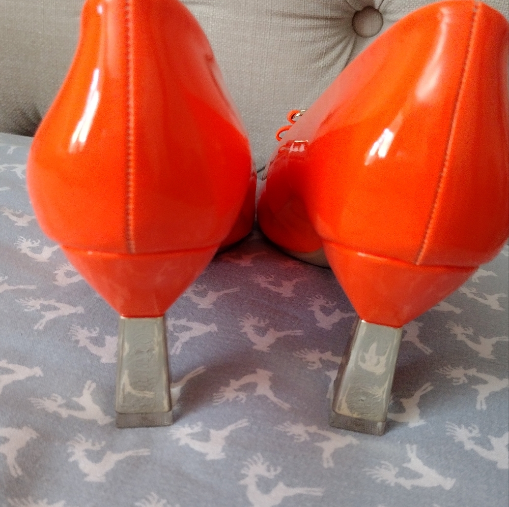 Shoes - Picture 3 of 3